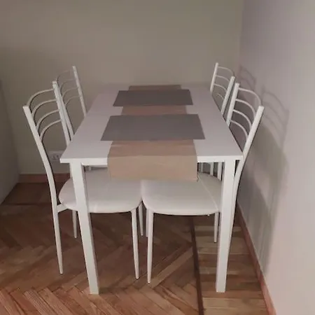 Mono-bijoux Albergian, Ideale X2 Appartement